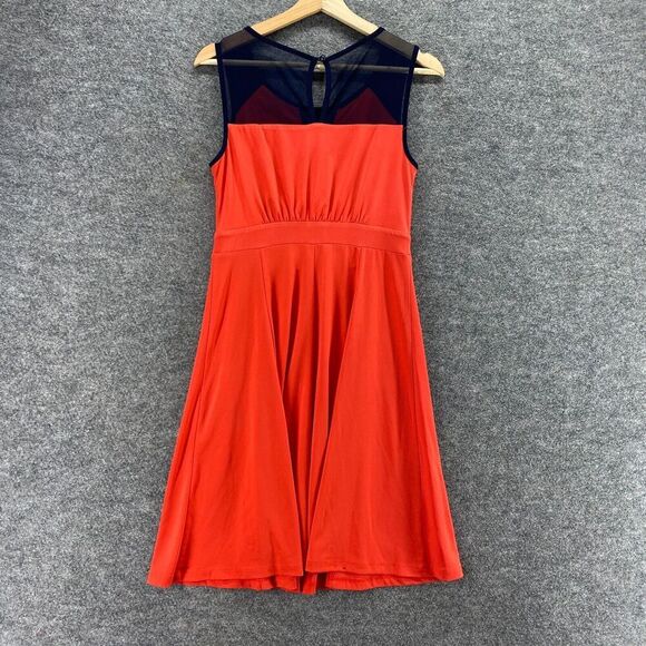 En Focus Dress Women 6 Red Sleeveless Sheath Pleated V Neck Knee Length - Picture 8 of 9